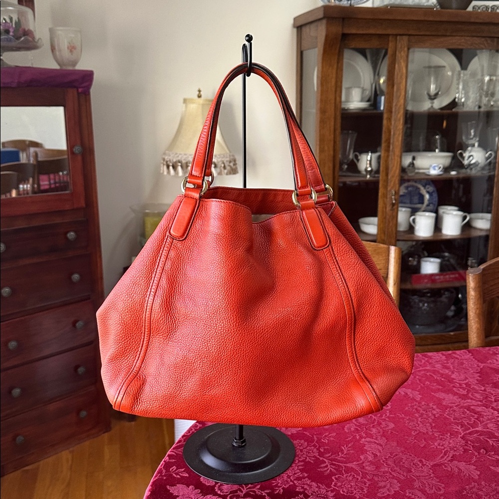 Gucci Reddish Orange Leather Soho Shoulder Bag - Picture 2 of 6